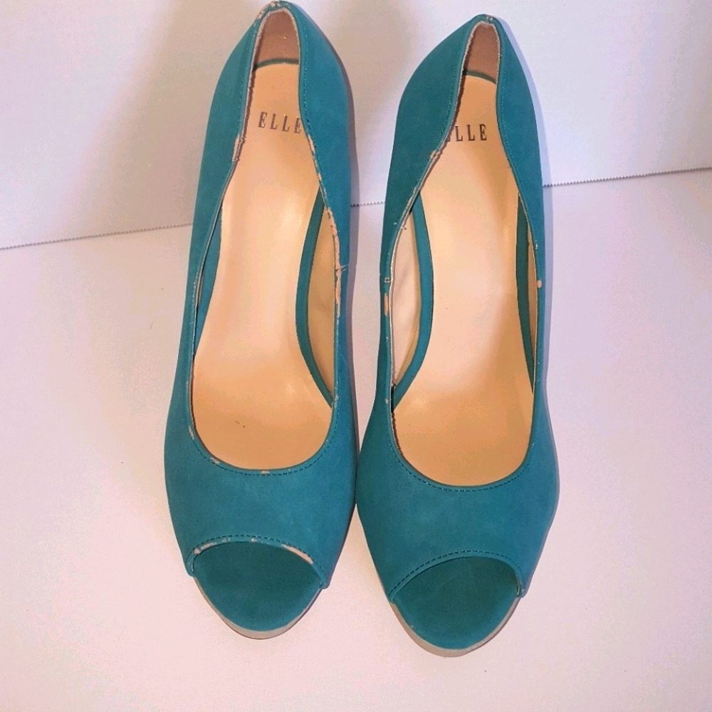 Women's shoes